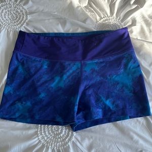 Under armour spandex shorts